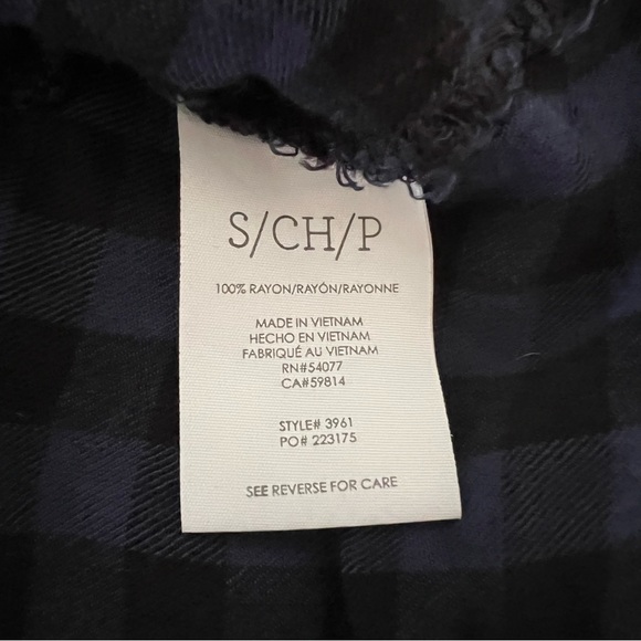 Cabi Aberdeen Blue Buffalo
Plaid Button Up Top Blouse Size Small - Picture 7 of 9